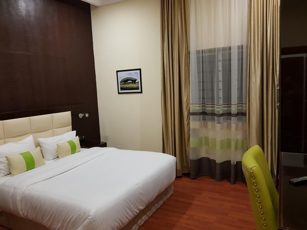 Nicotel Apartments Abuja Bagian luar foto
