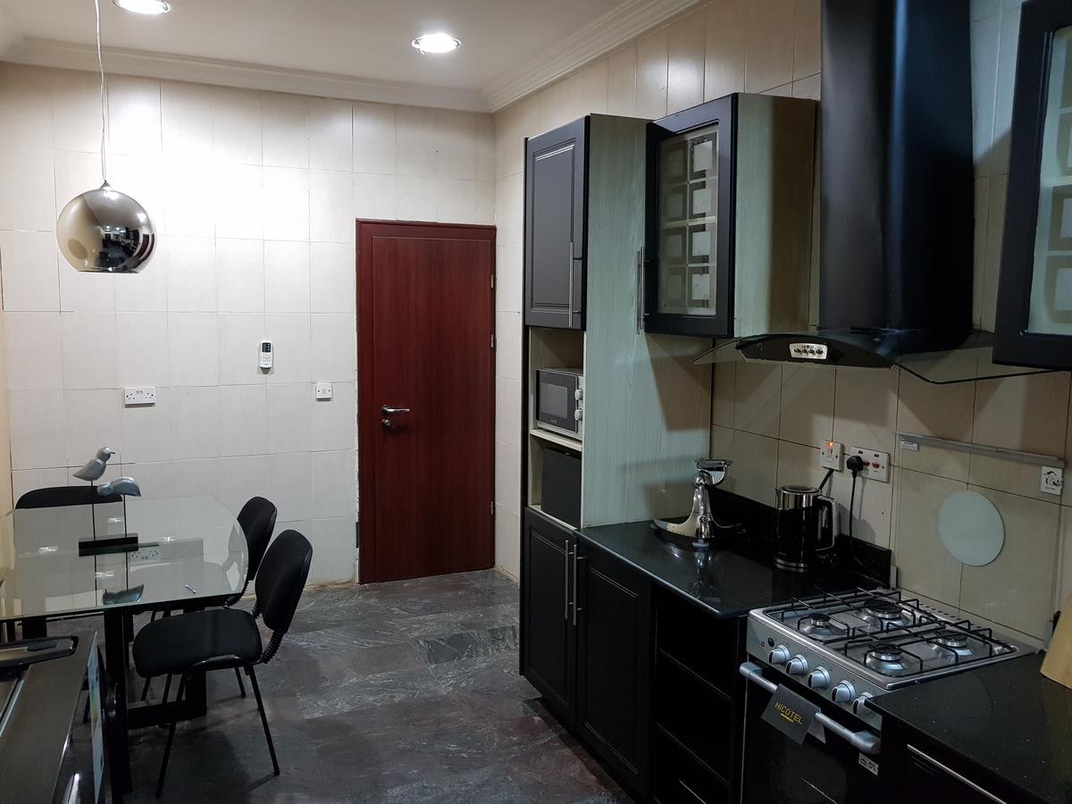 Nicotel Apartments Abuja Bagian luar foto