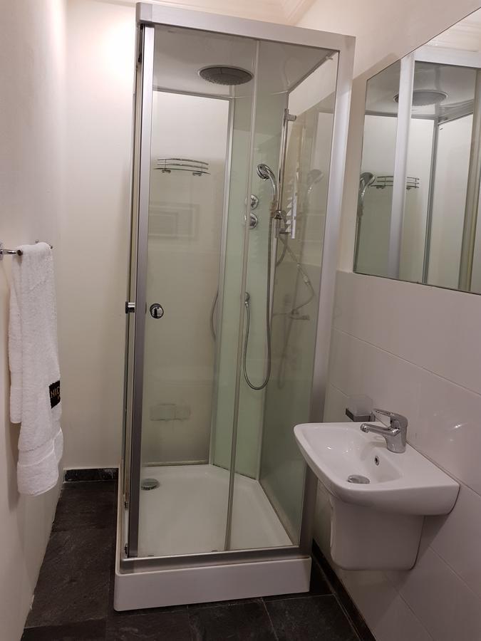 Nicotel Apartments Abuja Bagian luar foto
