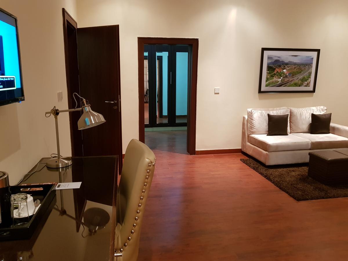 Nicotel Apartments Abuja Bagian luar foto