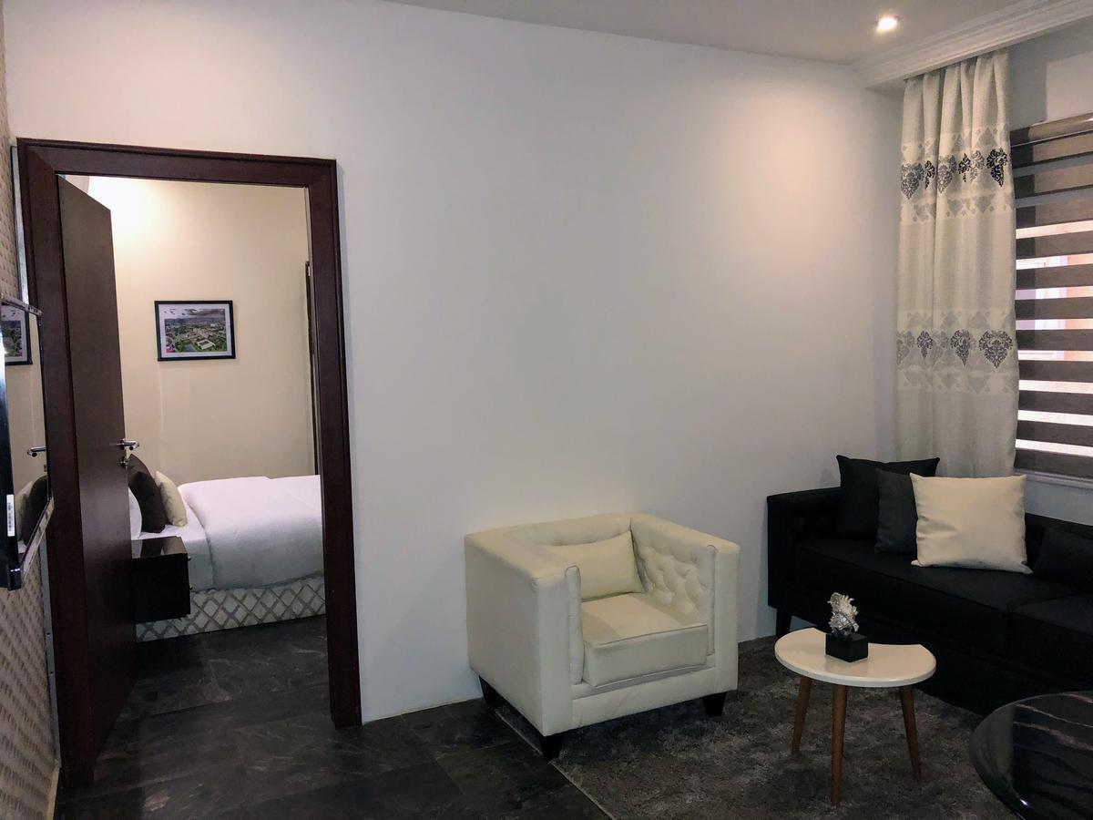 Nicotel Apartments Abuja Bagian luar foto