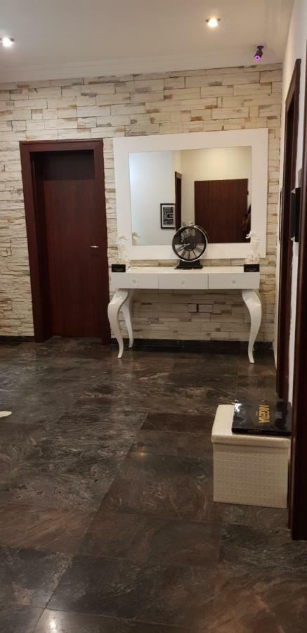 Nicotel Apartments Abuja Bagian luar foto
